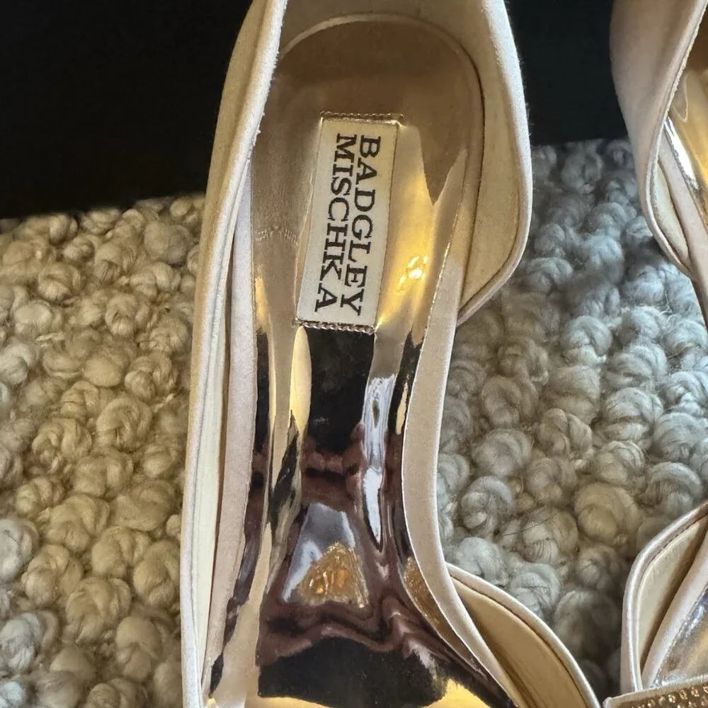 Badgley Mischka Meilani Blush Pink Satin Kitten Heel Crystal Bows